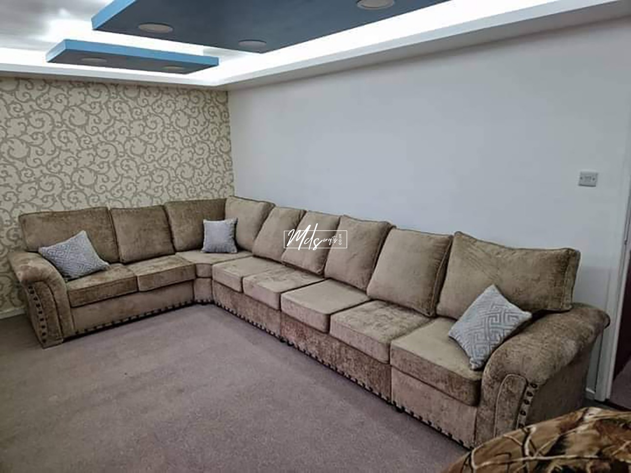 mds Harrison 8 seater_